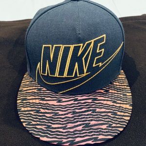 Nike Snap Back Cap